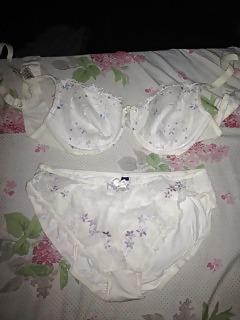25P Thai Girl Panties 150 - 200