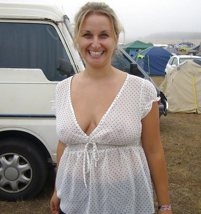 23P She forgot her bra 11.