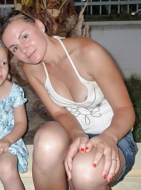 23P She forgot her bra 11.