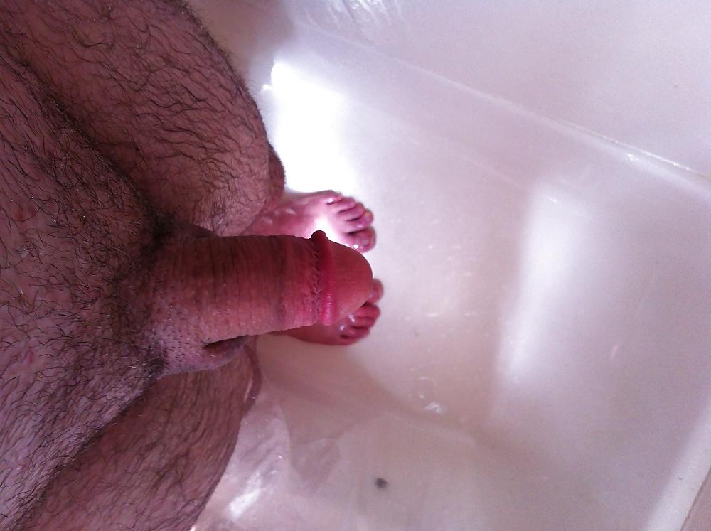 14P Several of my GF's ex's had huge cocks leaving a big pussy