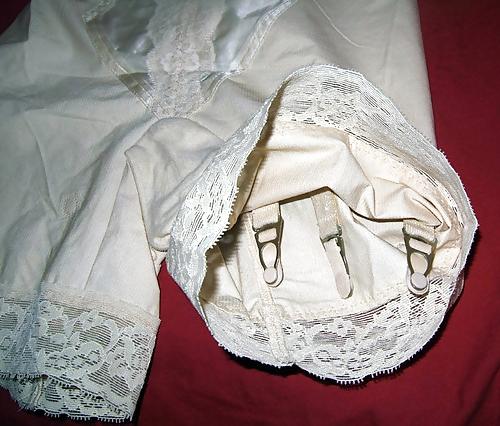 13P Panty girdle 62
