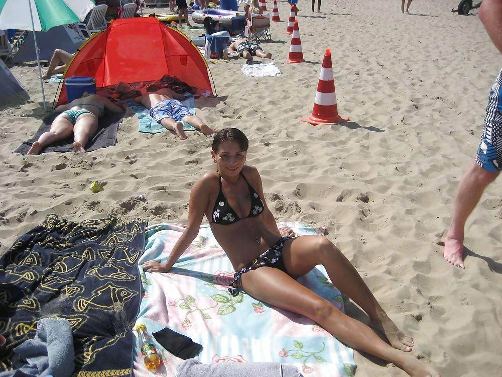 19P How would you fuck Izabel facebook girlfriend and her aunt?