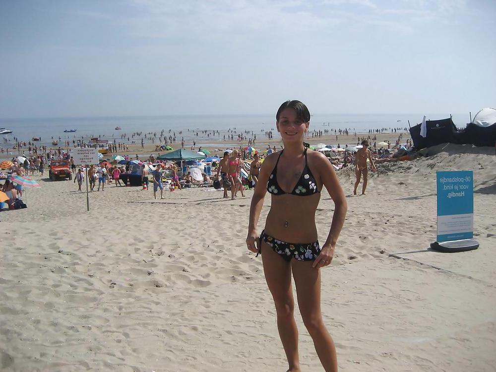 19P How would you fuck Izabel facebook girlfriend and her aunt?