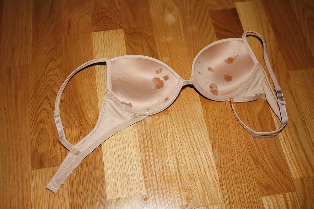 8P Cum in mom 34A bra