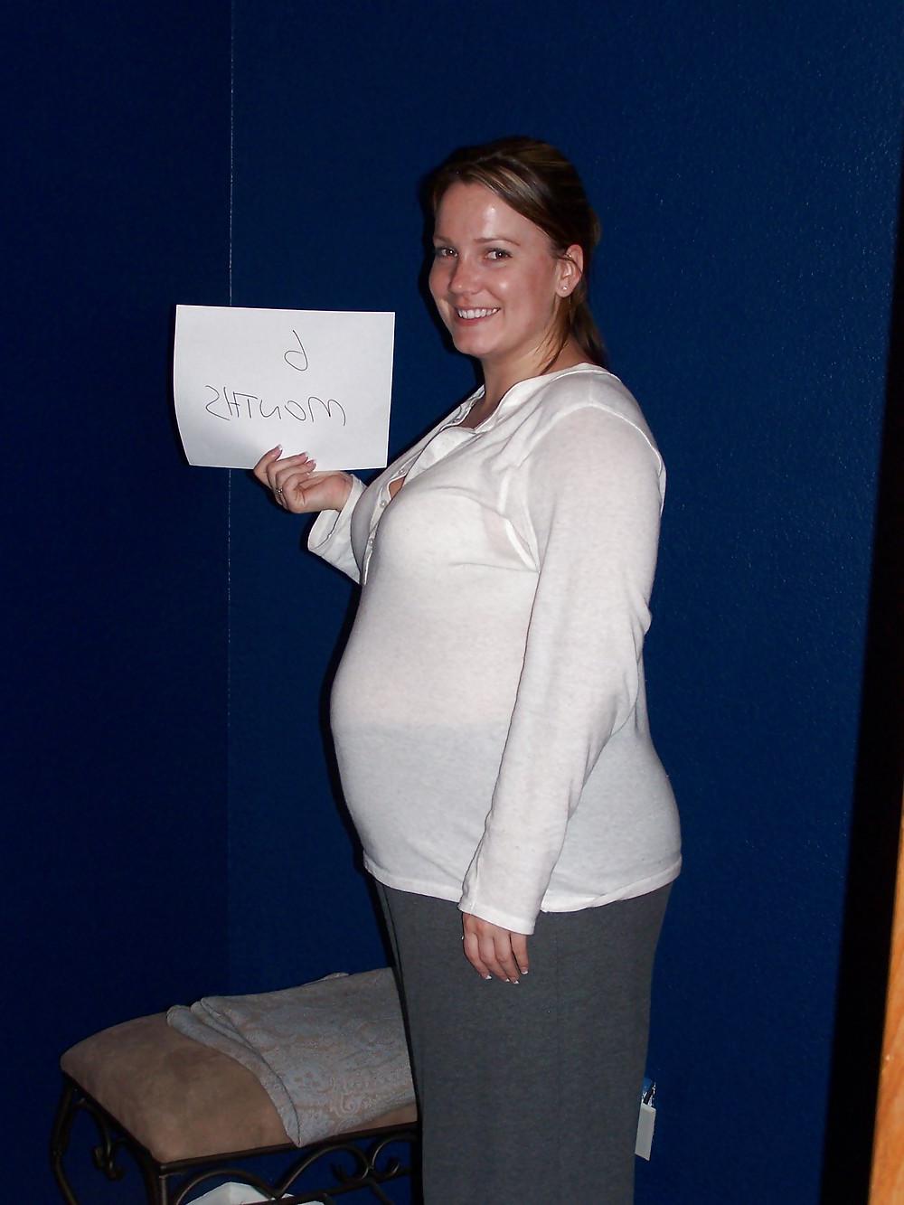 19P Pregnant lauren