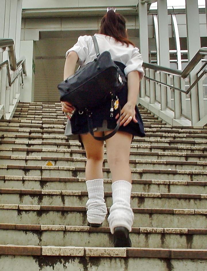 25P Japanese street whores: High School Edition 1