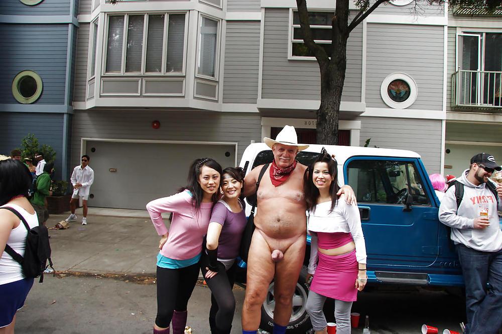 25P CFNM - Clothed females - nacked males