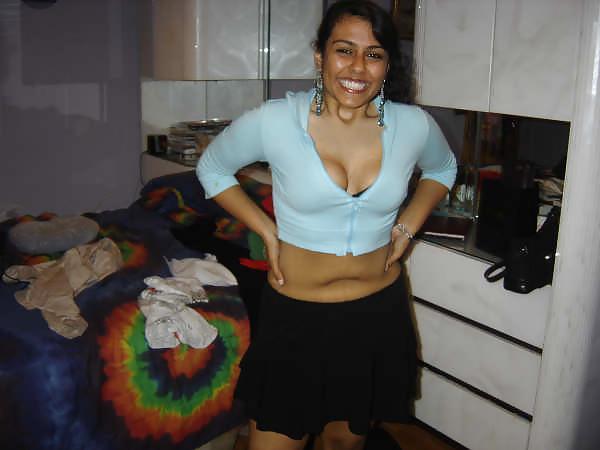 5P Thick Slut Big Tits Nice Ass 4