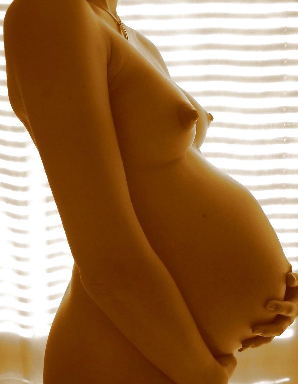 14P Pregnant beauties