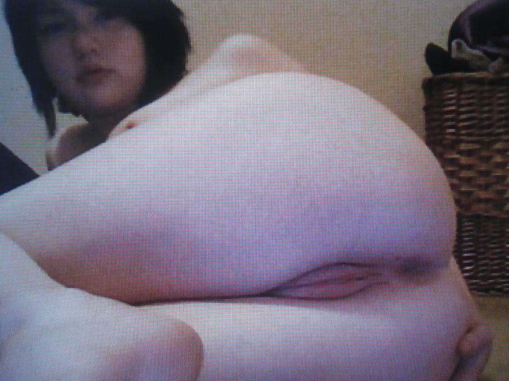 8P TEEN ASS UPSKIRT STRIP TEASE STRIPTEASE TEEN