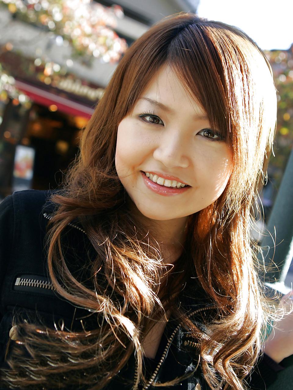 25P Japanese Girl Tied Up With A Vibrator