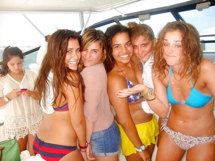 17P Mexican Girls Chicas Mexicanas