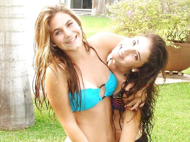 17P Mexican Girls Chicas Mexicanas