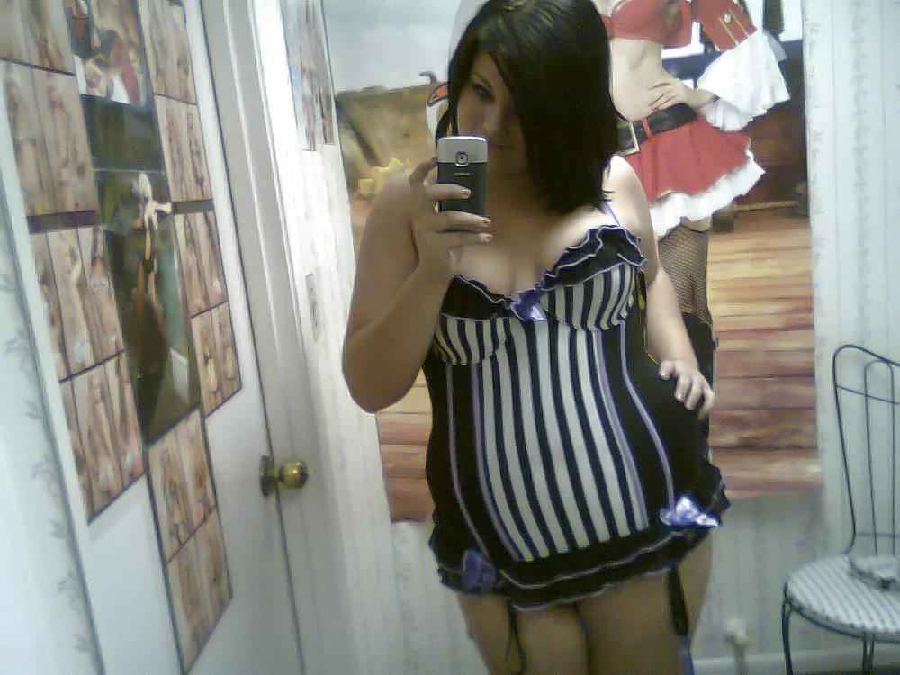 25P She's Pretty & Curvy