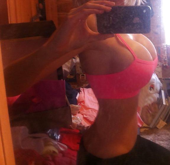 22P Amateur Fake Tit Teen