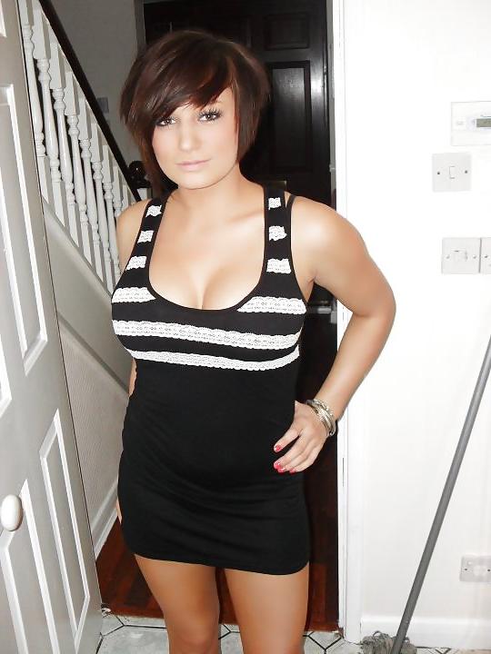 14P Everyone Wants To Cum On Isabel