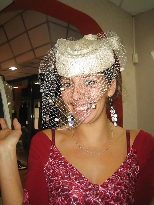 10P French Milf Laetitia's Face Pics
