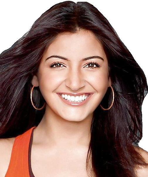 9P Anushka Sharma 