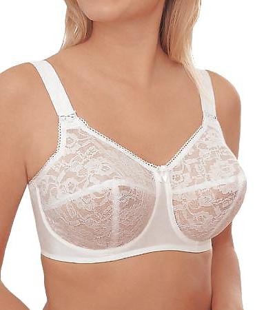10P Diane Poppos - Goddess Bra