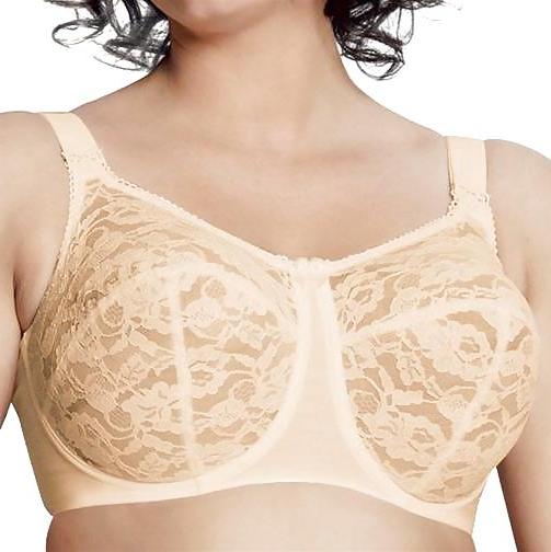 10P Diane Poppos - Goddess Bra
