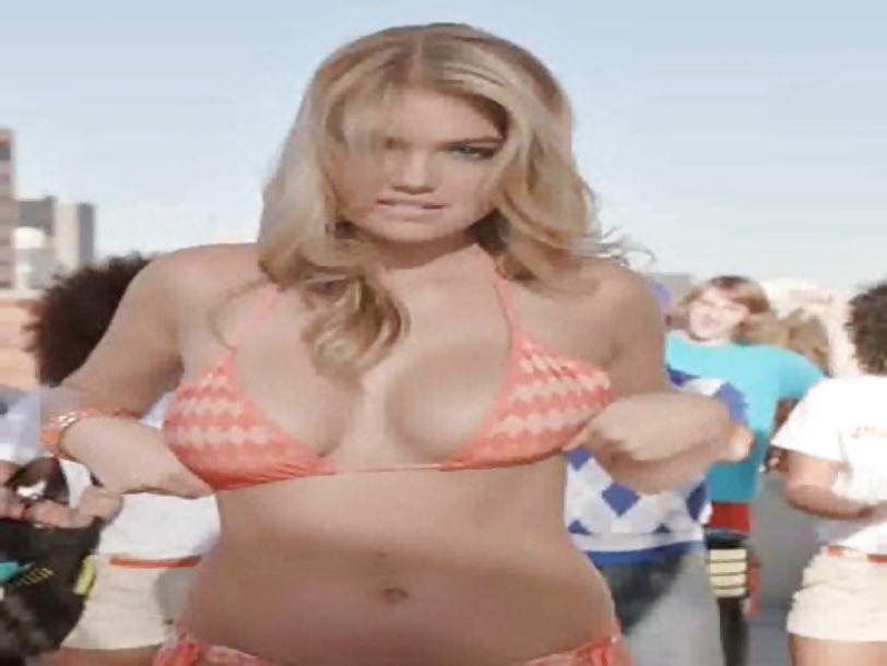 25P Kate Upton - Big Titty Tease