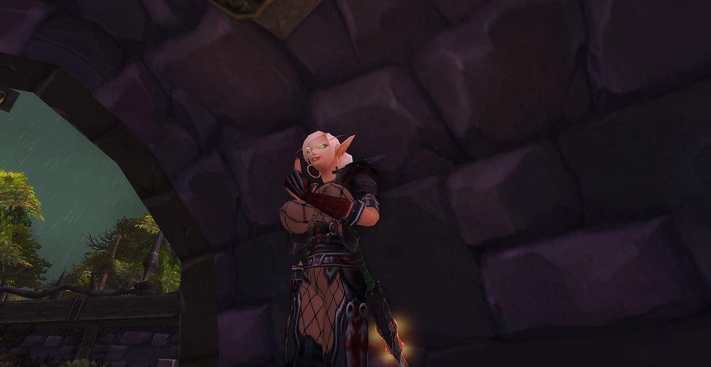 25P Draenei + Blood elf : Being pretty and fuckable.