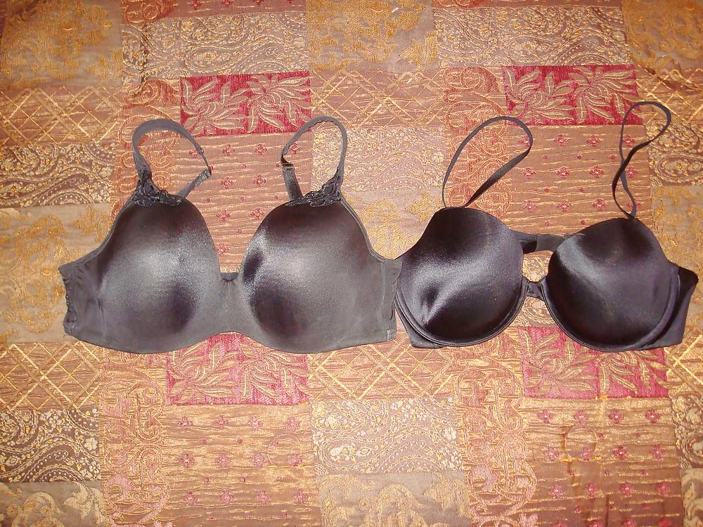 11P Wife & mother in laws bra (38D vs 44DD)