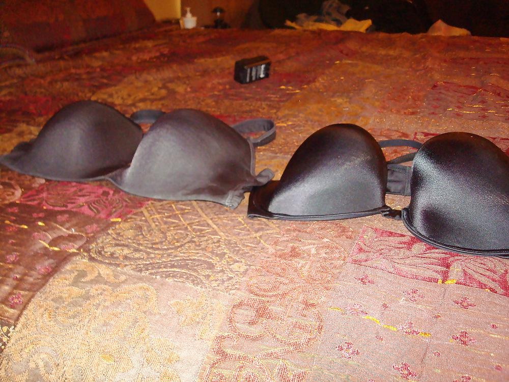 11P Wife & mother in laws bra (38D vs 44DD)