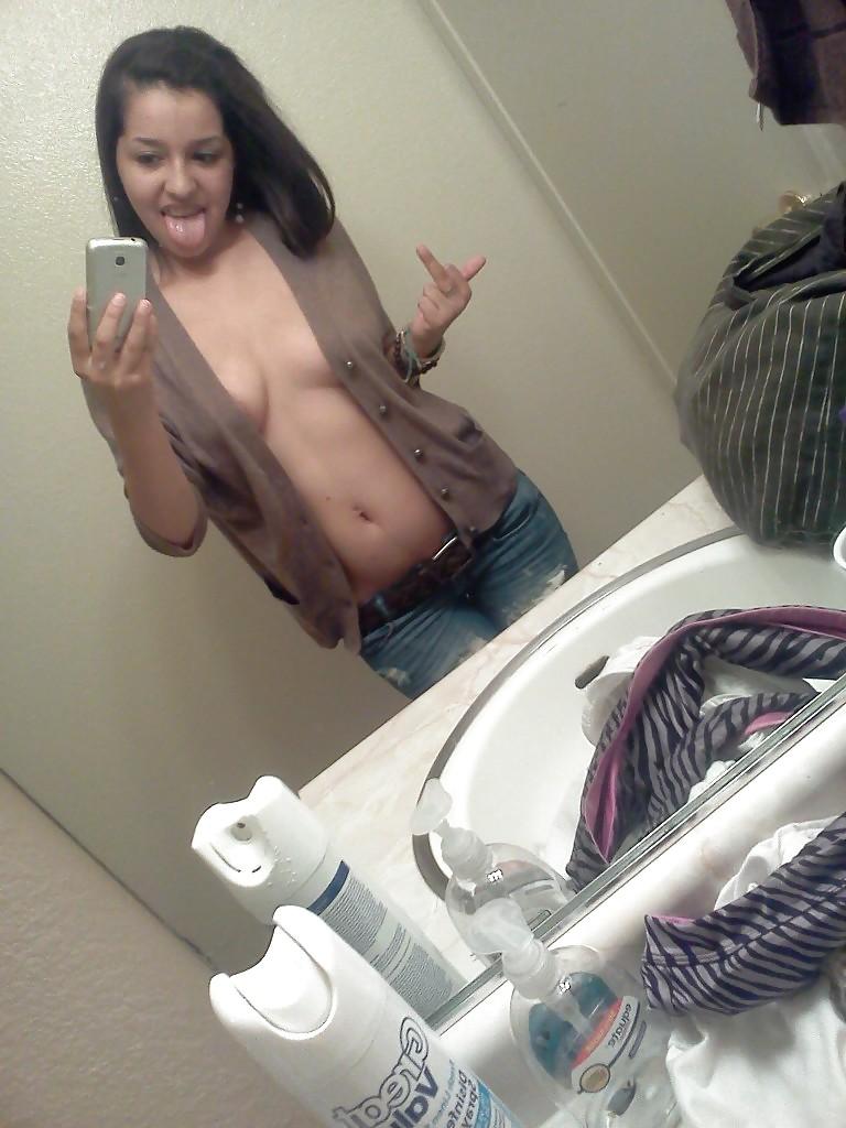 25P Cute Amateurs with braces 