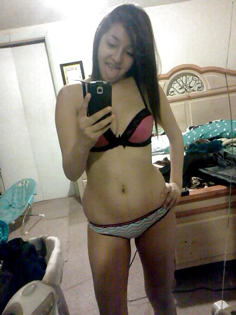 25P Cute Amateurs with braces 