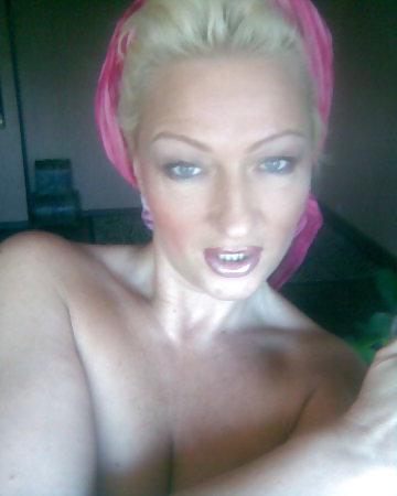 9P Cum shot on face Lady