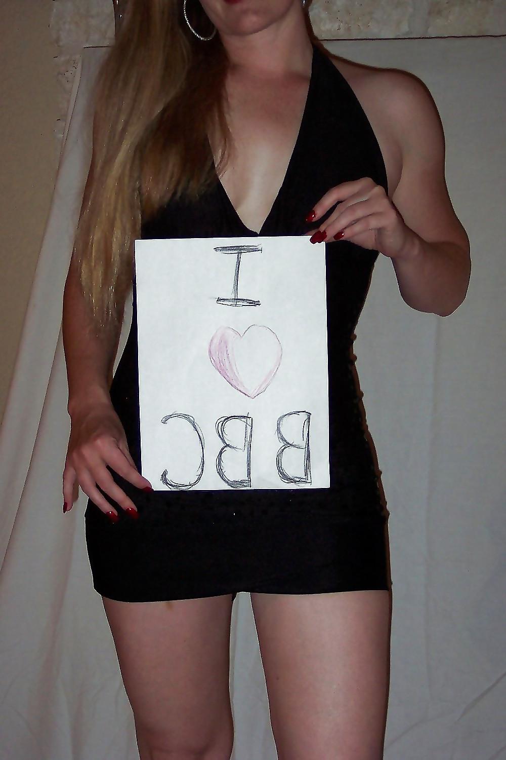 25P What your wife wears when she wants to get fucked