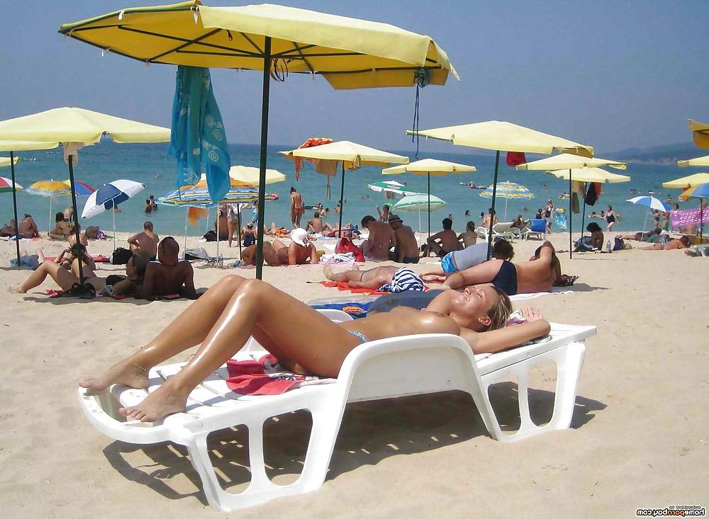 16P Pretty big tit model