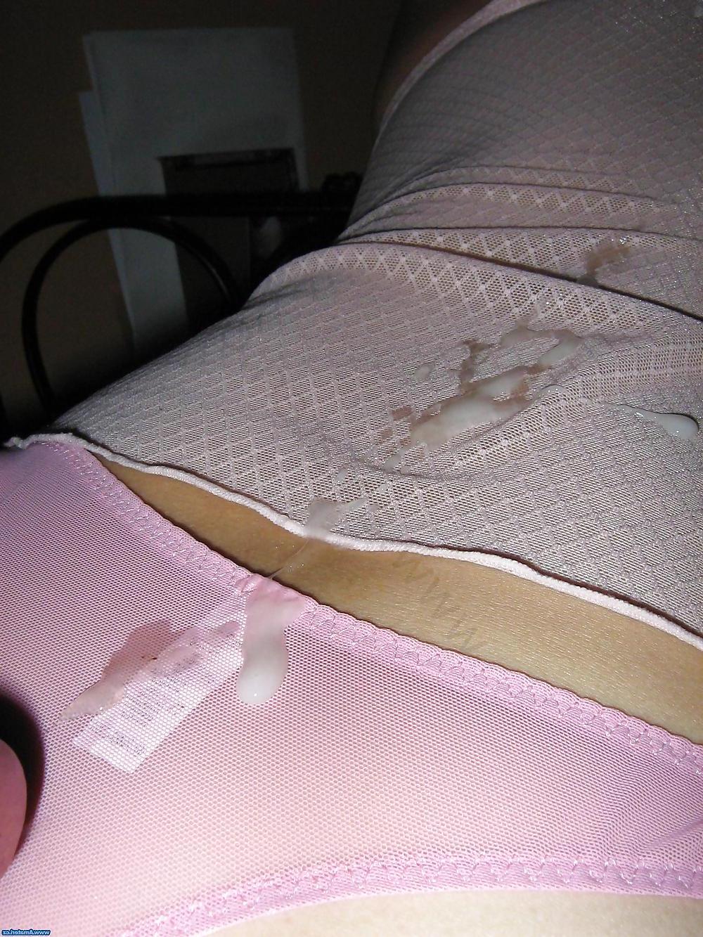 9P Cum on panties 