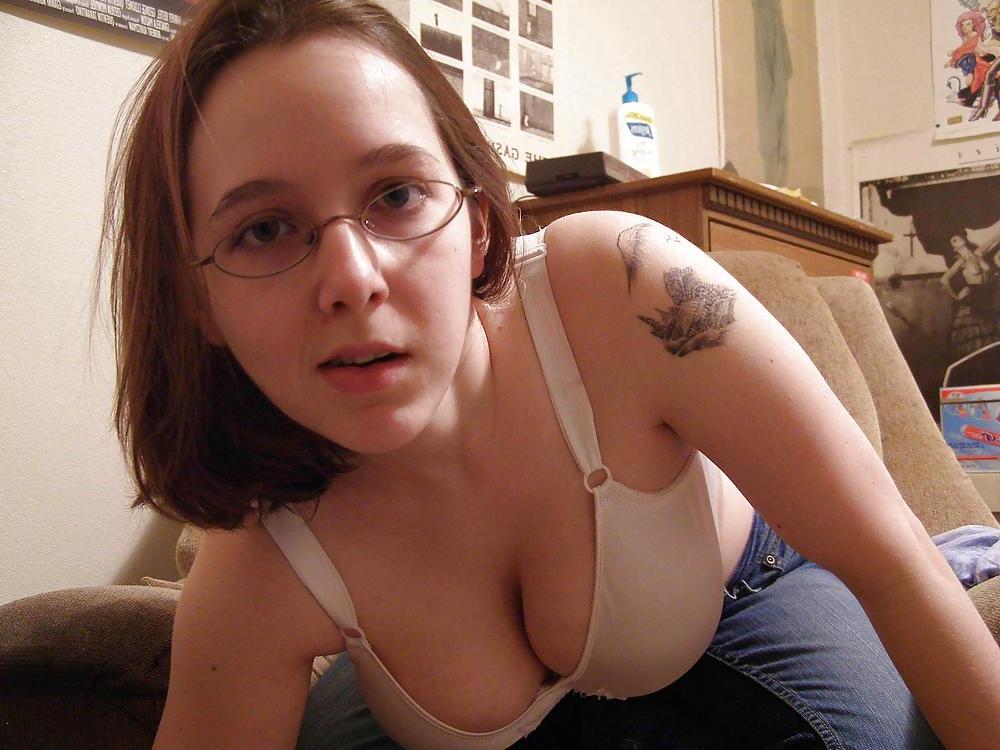 25P Glasses Girl - Bali minimizer Bra