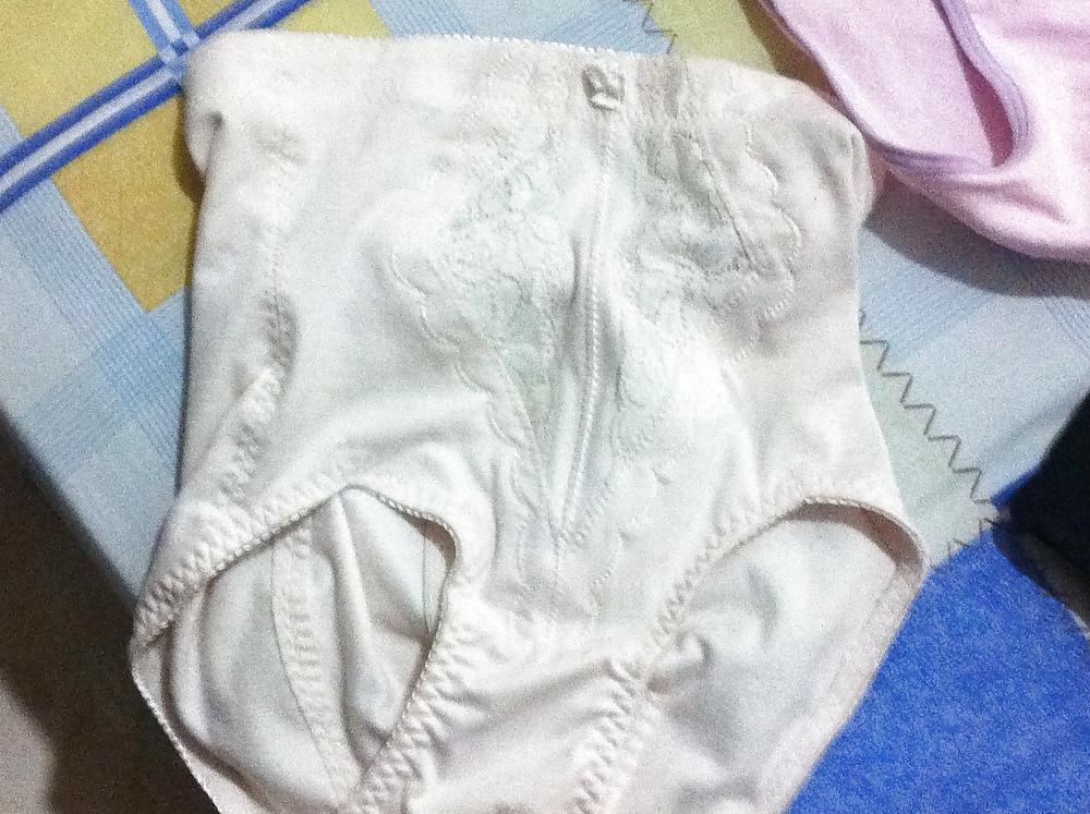 5P Stolen From Neightbour Bra and Panties