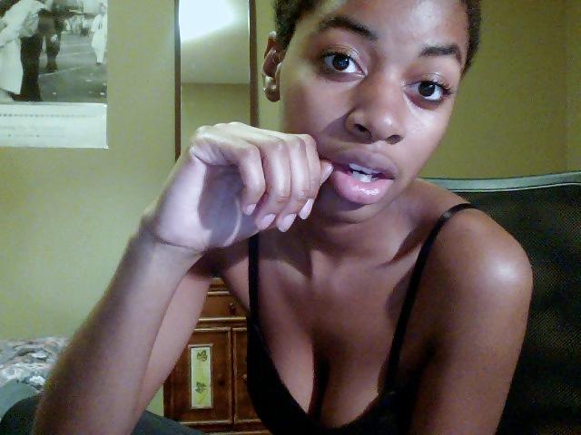 15P Check me out. fuck me. cum on me.