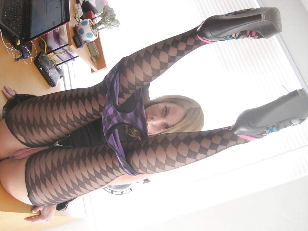 9P Teen tease 6
