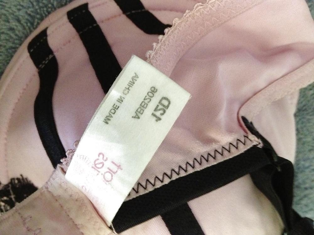 4P 12D bra fun