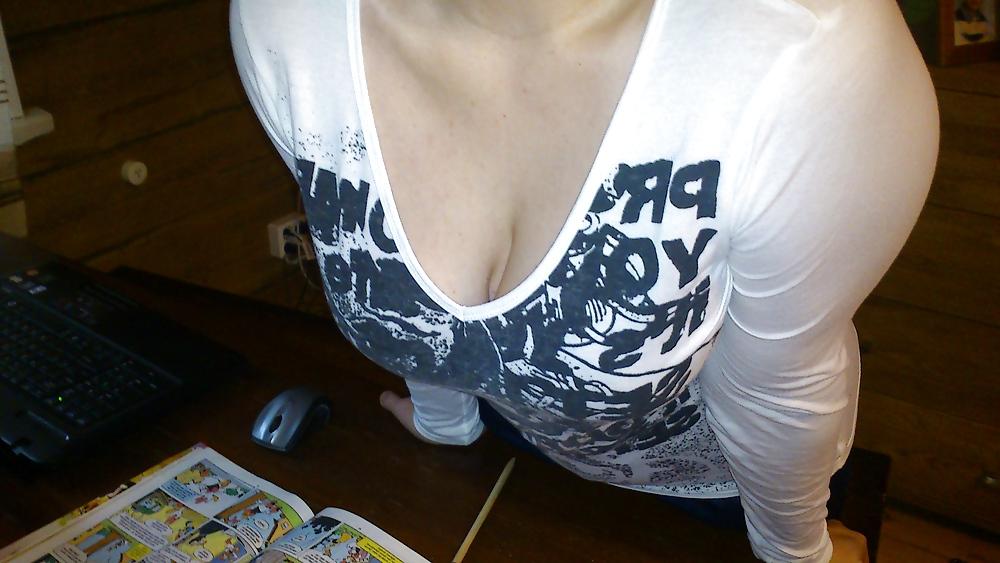 11P Cum on my big tits!