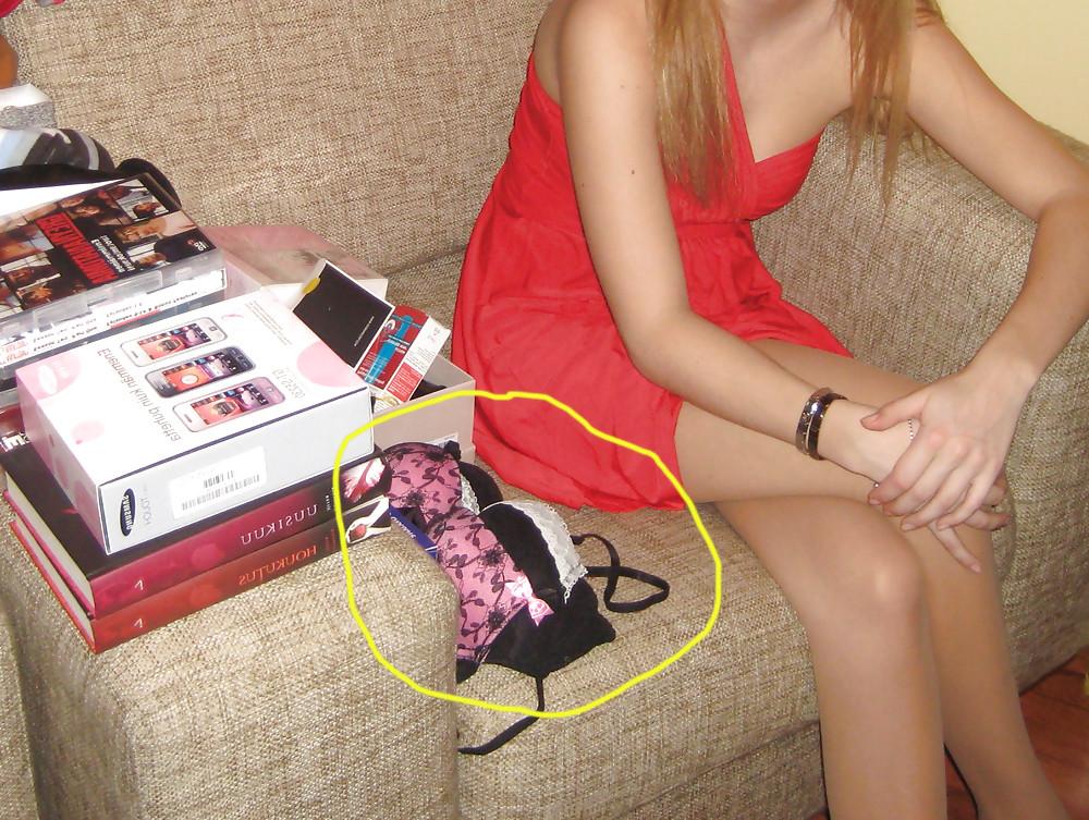 22P Very sexy amateur thong & bra drawer