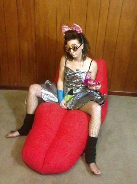 25P Aussie Slut Brook! (Comment,degrade and cum on her?)