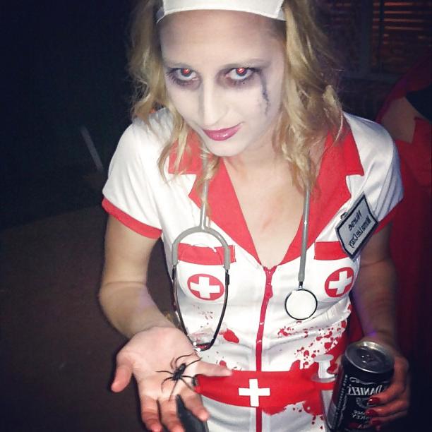 25P Aussie Slut Brook! (Comment,degrade and cum on her?)