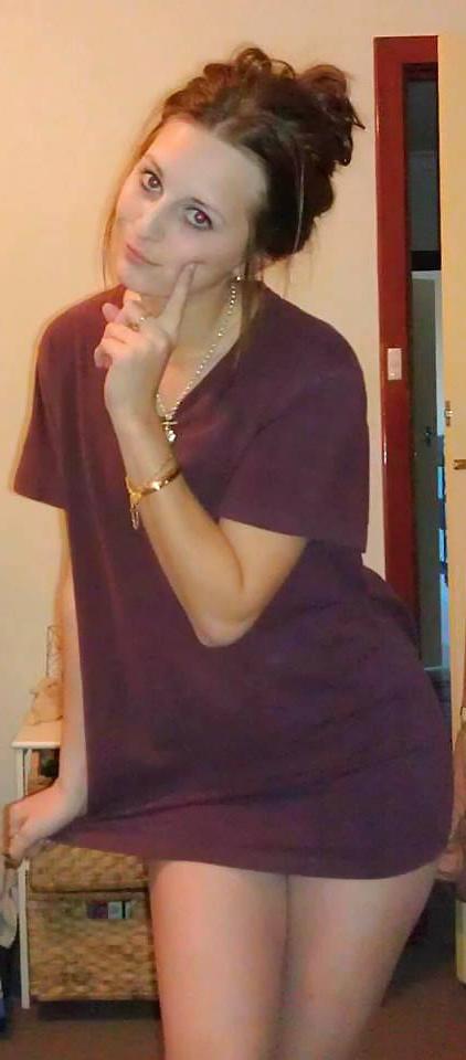 25P Aussie Slut Brook! (Comment,degrade and cum on her?)