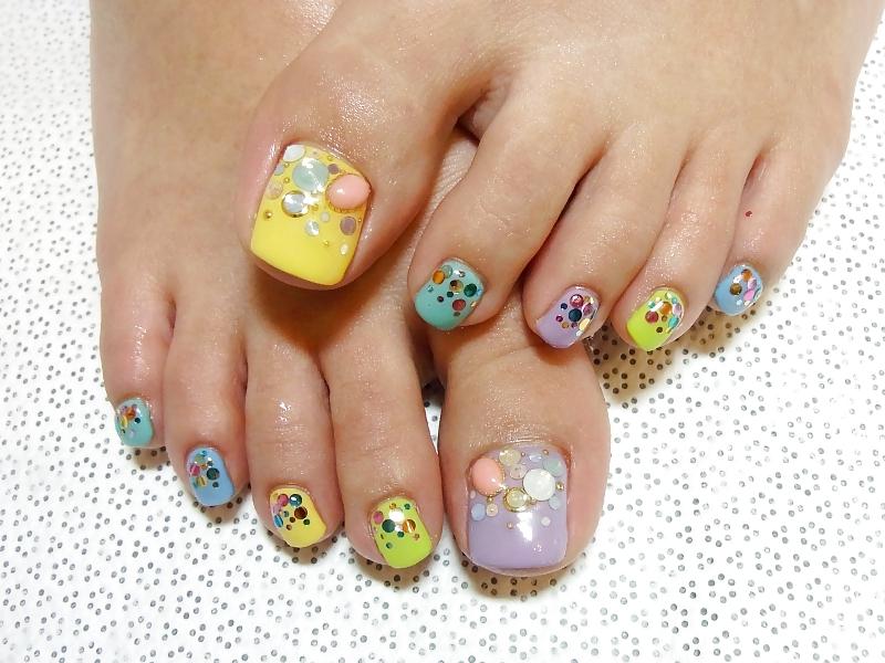 25P Pretty Feet