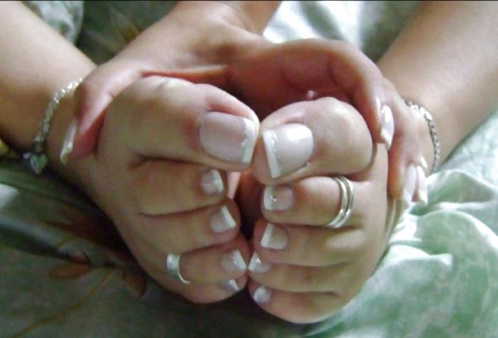 25P Pretty Feet