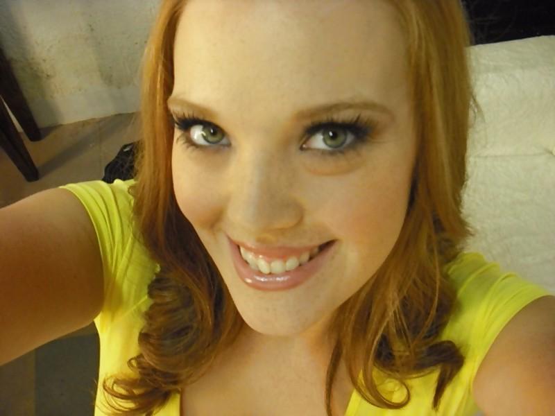 25P Busty & Pretty Homemades