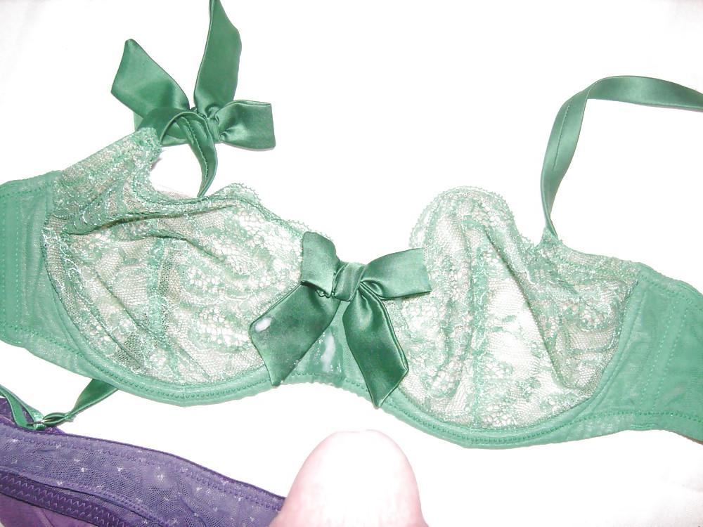 5P Cum on Eve lingerie