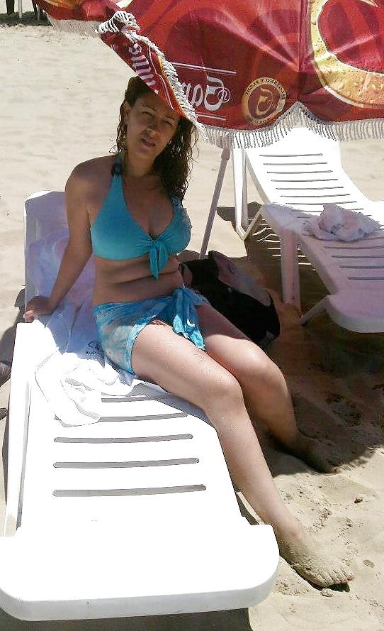 9P Sanaa Morocco Girl Cum On Her