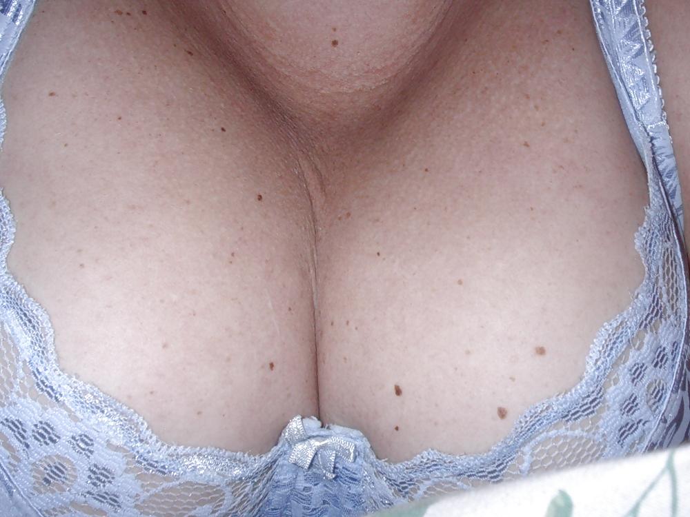 12P Wife's bra